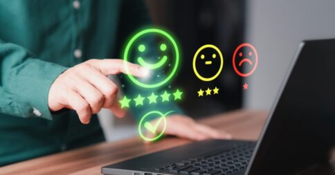 Veja como elaborar perguntas para pesquisa de satisfação com a Insider!