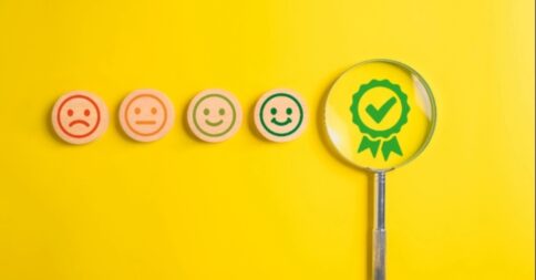 Feedbacks reais: use pesquisas para monitorar e garantir a satisfação do cliente.